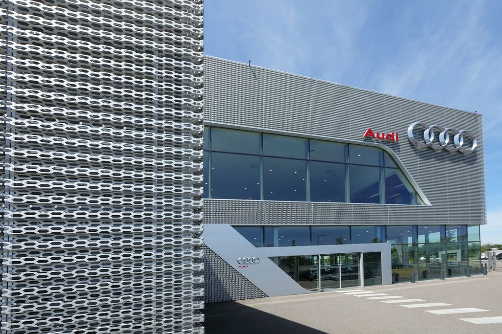 Salle d'exposition Audi à Lyon